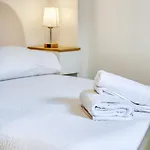 Gathea, Studio Renove Pour 2 Personnes Proche Du Vieux Marche Apartment