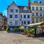 Gathea, Studio Renove Pour 2 Personnes Proche Du Vieux Marche Apartment Rouen