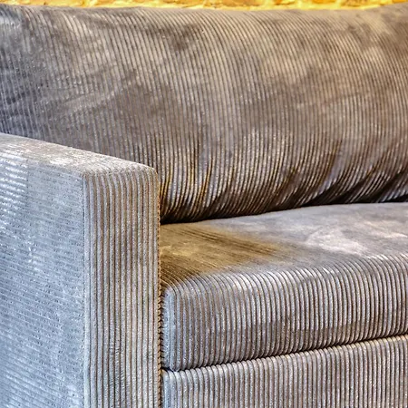 Lili Renove Pour 2 Personnes Proche Du Vieux Marche Rouen